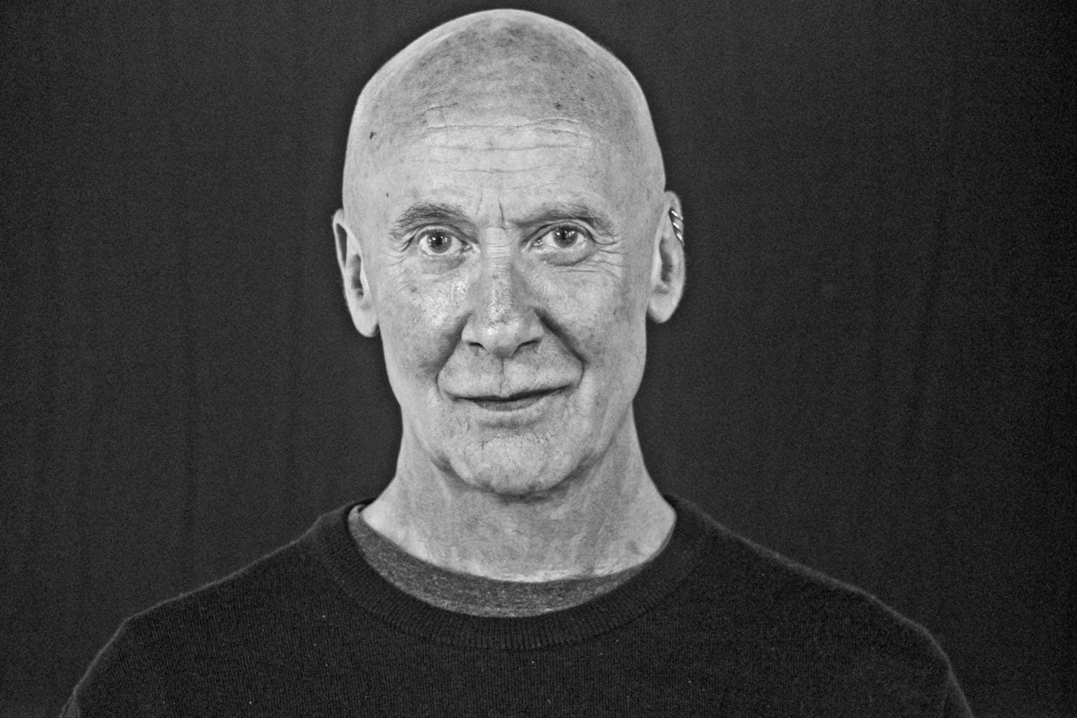 El director, dramaturgo, actor y profesor Tom Bentley-Fisher